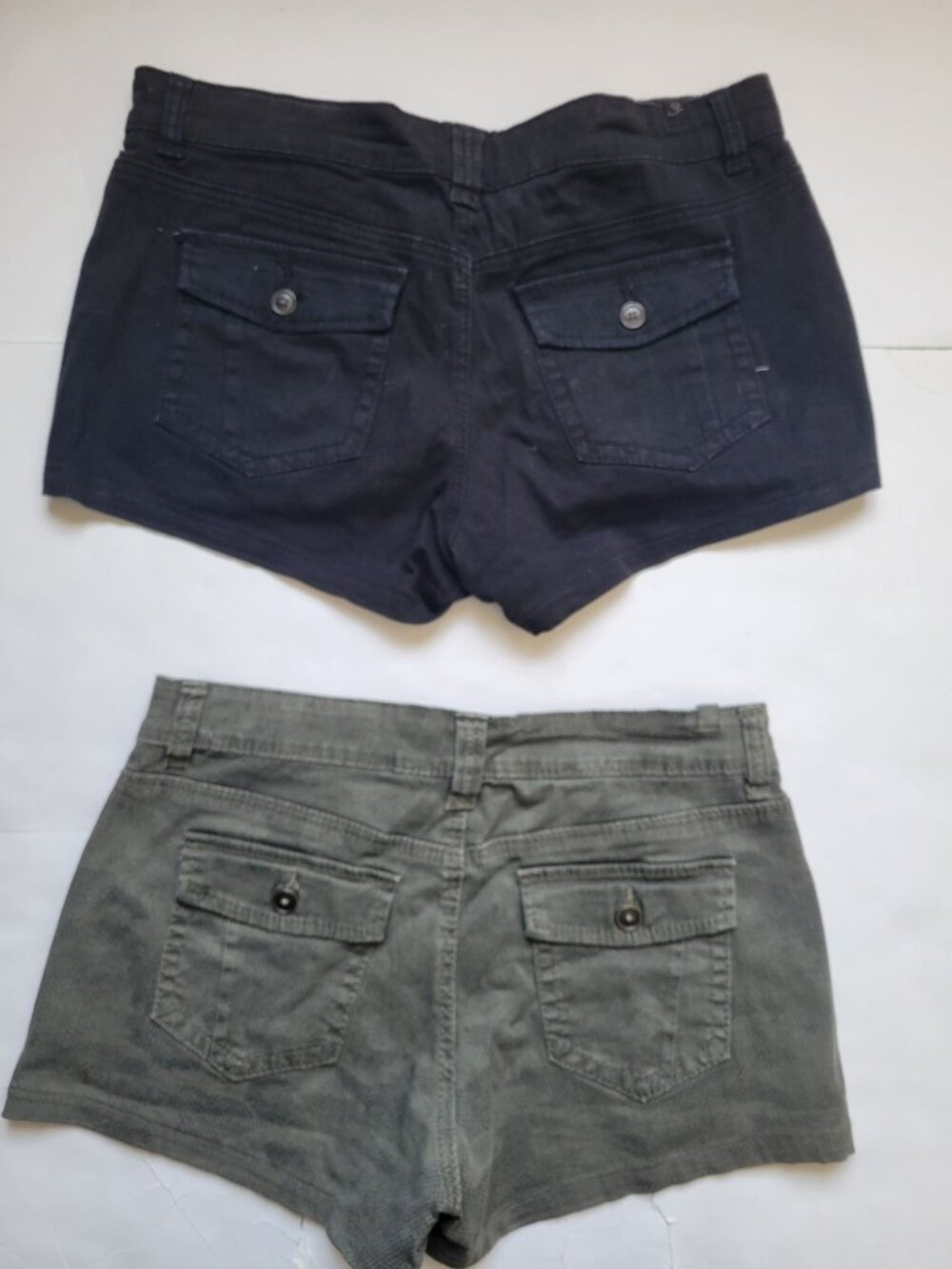 Nordstrom Suppliers 1 Black 1 Snake Green Pattern Shorts Size 8 Casual Versatile - Picture 7 of 8
